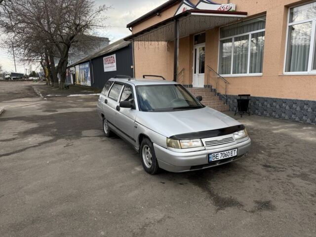 Серый ВАЗ 2111, объемом двигателя 1.6 л и пробегом 211 тыс. км за 1350 $, фото 4 на Automoto.ua