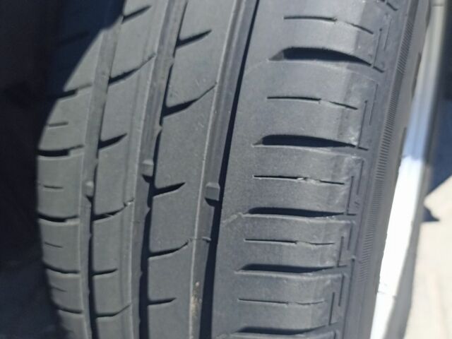 Сірий ВАЗ 2111, об'ємом двигуна 1.6 л та пробігом 250 тис. км за 3199 $, фото 1 на Automoto.ua