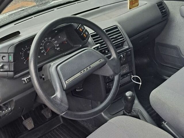 Сірий ВАЗ 2111, об'ємом двигуна 1.6 л та пробігом 91 тис. км за 2750 $, фото 42 на Automoto.ua