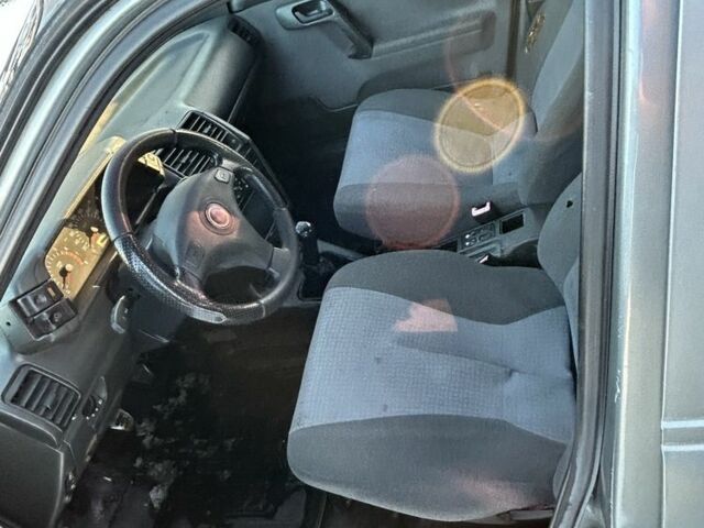 Сірий ВАЗ 2111, об'ємом двигуна 1.6 л та пробігом 200 тис. км за 1400 $, фото 6 на Automoto.ua