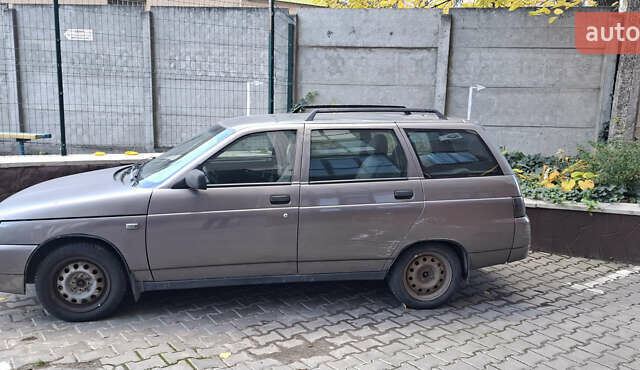 Серый ВАЗ 2111, объемом двигателя 1.6 л и пробегом 197 тыс. км за 1800 $, фото 3 на Automoto.ua