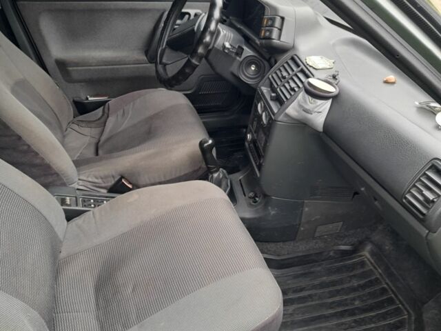 Серый ВАЗ 2111, объемом двигателя 1.6 л и пробегом 210 тыс. км за 2200 $, фото 3 на Automoto.ua