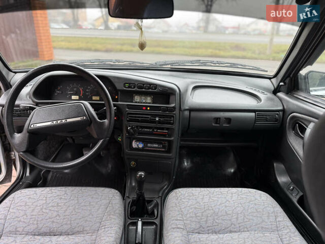 Серый ВАЗ 2111, объемом двигателя 1.6 л и пробегом 135 тыс. км за 2400 $, фото 16 на Automoto.ua