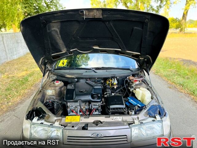 Серый ВАЗ 2111, объемом двигателя 1.6 л и пробегом 122 тыс. км за 2900 $, фото 12 на Automoto.ua