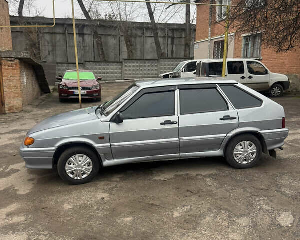 Серый ВАЗ 2111, объемом двигателя 1.6 л и пробегом 200 тыс. км за 2000 $, фото 6 на Automoto.ua