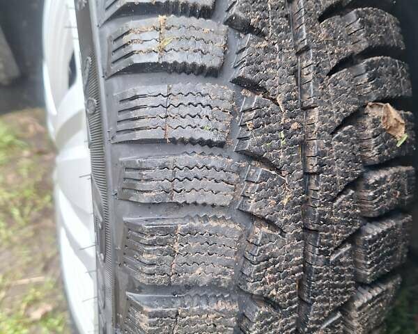 Сірий ВАЗ 2111, об'ємом двигуна 1.6 л та пробігом 185 тис. км за 2400 $, фото 12 на Automoto.ua