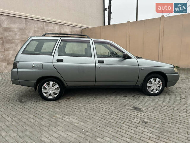 Серый ВАЗ 2111, объемом двигателя 1.6 л и пробегом 274 тыс. км за 2800 $, фото 6 на Automoto.ua