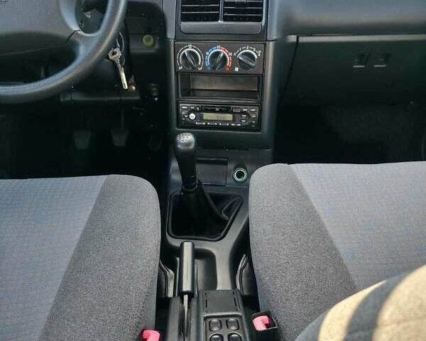 ВАЗ 2111 2008 в Киеве на Automoto.ua Серый ВАЗ 2111, объемом двигателя 1.6 л и пробегом 56 тыс. км за 3600 $, фото 60 на Automoto.ua