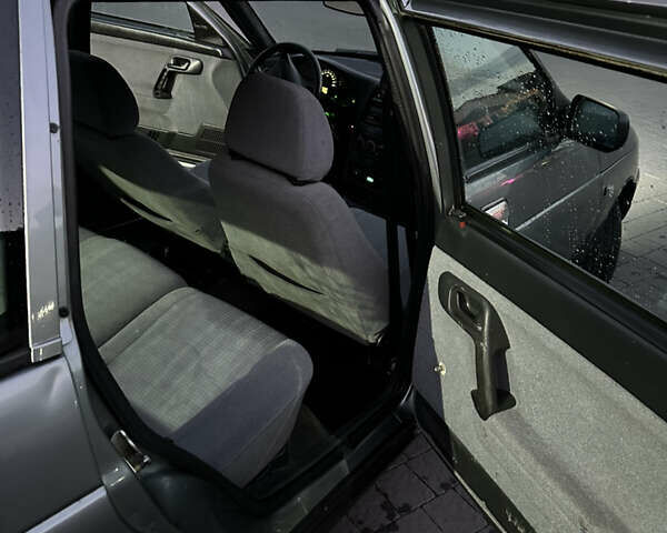 Сірий ВАЗ 2111, об'ємом двигуна 1.6 л та пробігом 100 тис. км за 2200 $, фото 35 на Automoto.ua