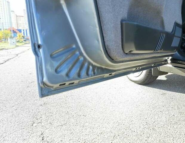 ВАЗ 2111 2008 в Киеве на Automoto.ua Серый ВАЗ 2111, объемом двигателя 1.6 л и пробегом 56 тыс. км за 3600 $, фото 69 на Automoto.ua