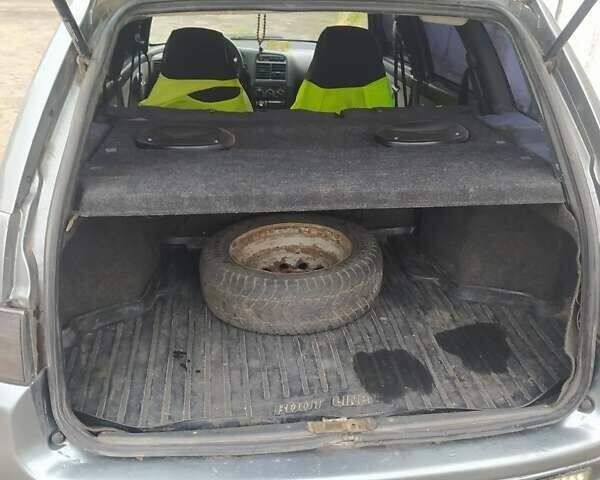 Серый ВАЗ 2111, объемом двигателя 1.6 л и пробегом 202 тыс. км за 2850 $, фото 7 на Automoto.ua