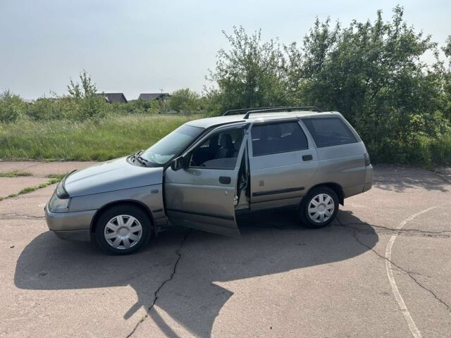Сірий ВАЗ 2111, об'ємом двигуна 1.6 л та пробігом 250 тис. км за 1800 $, фото 11 на Automoto.ua