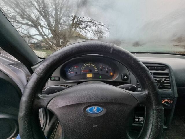 Серый ВАЗ 2111, объемом двигателя 1.6 л и пробегом 212 тыс. км за 2500 $, фото 5 на Automoto.ua