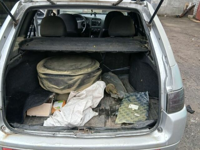 Серый ВАЗ 2111, объемом двигателя 1.6 л и пробегом 245 тыс. км за 1230 $, фото 3 на Automoto.ua