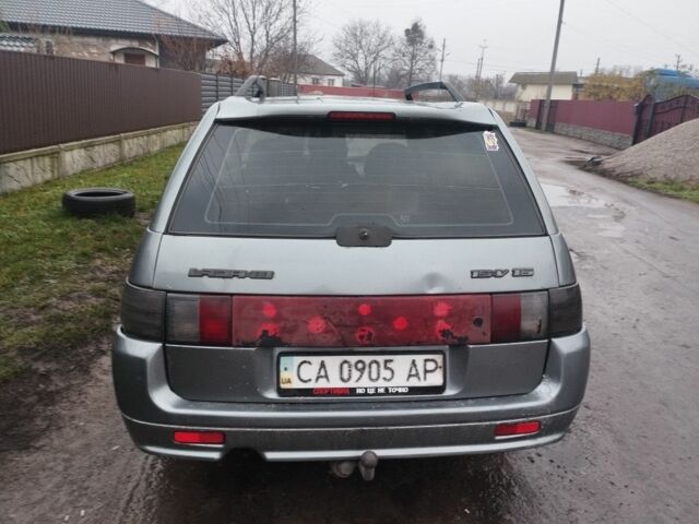 Серый ВАЗ 2111, объемом двигателя 1.5 л и пробегом 115 тыс. км за 1700 $, фото 3 на Automoto.ua