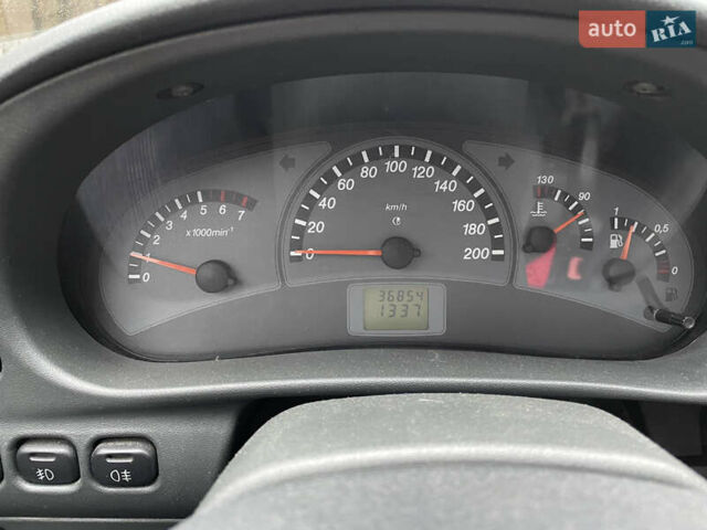 Серый ВАЗ 2111, объемом двигателя 1.6 л и пробегом 37 тыс. км за 3000 $, фото 8 на Automoto.ua