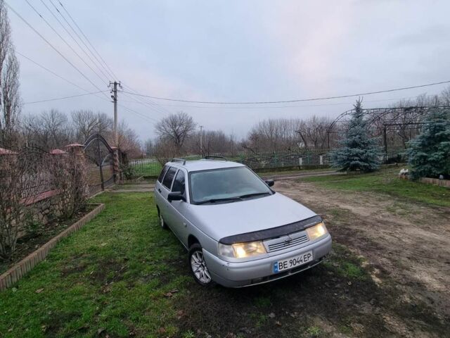 Серый ВАЗ 2111, объемом двигателя 1.6 л и пробегом 212 тыс. км за 2500 $, фото 3 на Automoto.ua