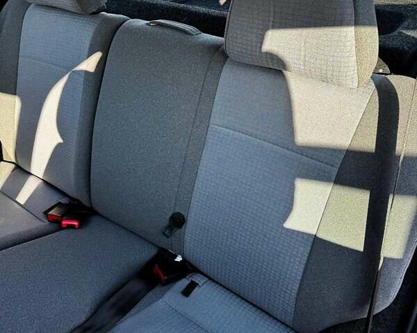 ВАЗ 2111 2008 в Киеве на Automoto.ua Серый ВАЗ 2111, объемом двигателя 1.6 л и пробегом 56 тыс. км за 3600 $, фото 57 на Automoto.ua