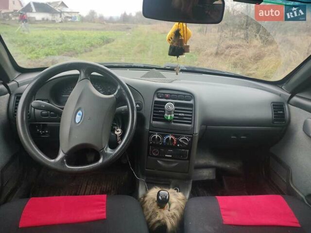 Сірий ВАЗ 2111, об'ємом двигуна 1.6 л та пробігом 156 тис. км за 1700 $, фото 4 на Automoto.ua