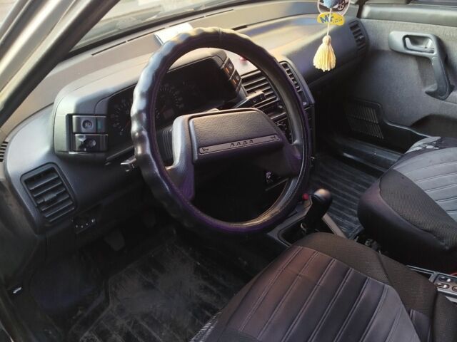 Серый ВАЗ 2111, объемом двигателя 0 л и пробегом 275 тыс. км за 1800 $, фото 5 на Automoto.ua