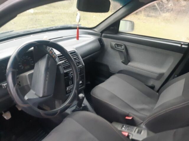 Серый ВАЗ 2111, объемом двигателя 1.6 л и пробегом 156 тыс. км за 2991 $, фото 3 на Automoto.ua