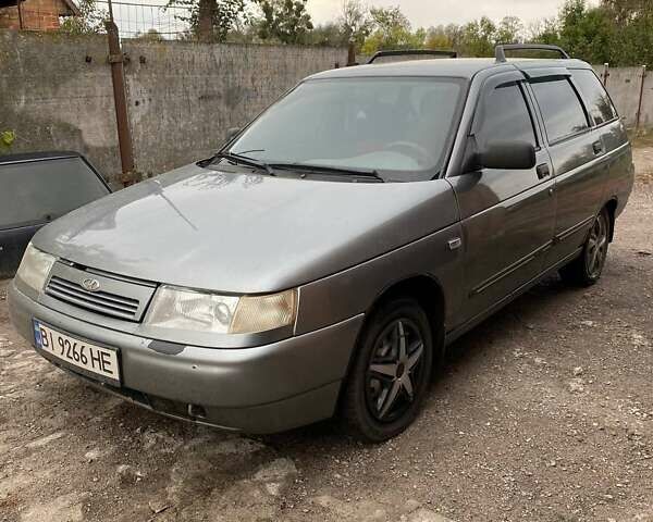 Серый ВАЗ 2111, объемом двигателя 1.6 л и пробегом 150 тыс. км за 1800 $, фото 4 на Automoto.ua