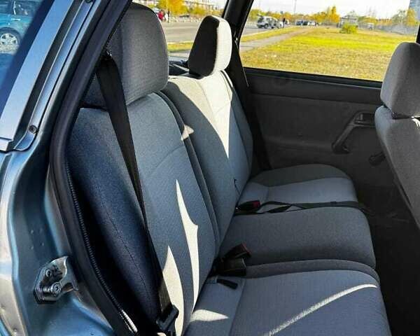 ВАЗ 2111 2008 в Киеве на Automoto.ua Серый ВАЗ 2111, объемом двигателя 1.6 л и пробегом 56 тыс. км за 3600 $, фото 43 на Automoto.ua