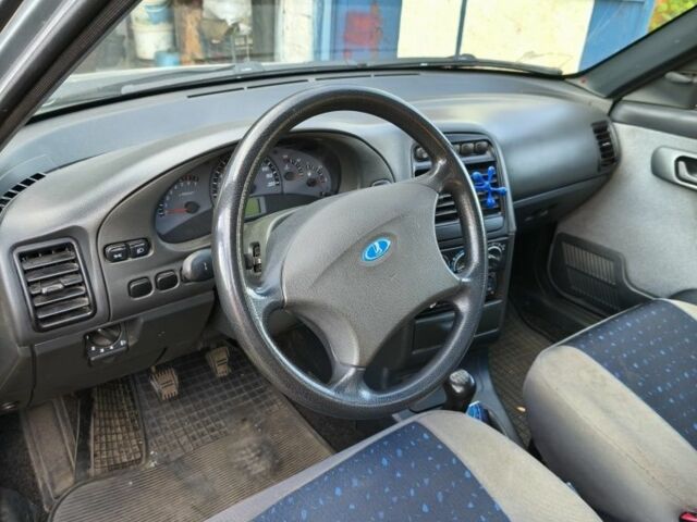 Серый ВАЗ 2111, объемом двигателя 1.6 л и пробегом 71 тыс. км за 1700 $, фото 4 на Automoto.ua