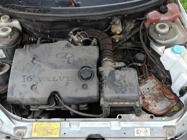 Серый ВАЗ 2111, объемом двигателя 0 л и пробегом 89 тыс. км за 473 $, фото 5 на Automoto.ua