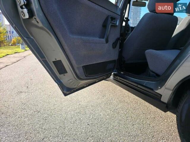 ВАЗ 2111 2008 в Киеве на Automoto.ua Серый ВАЗ 2111, объемом двигателя 1.6 л и пробегом 56 тыс. км за 3600 $, фото 63 на Automoto.ua