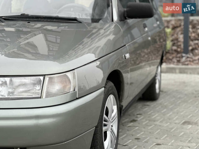 Серый ВАЗ 2111, объемом двигателя 1.5 л и пробегом 138 тыс. км за 2750 $, фото 8 на Automoto.ua