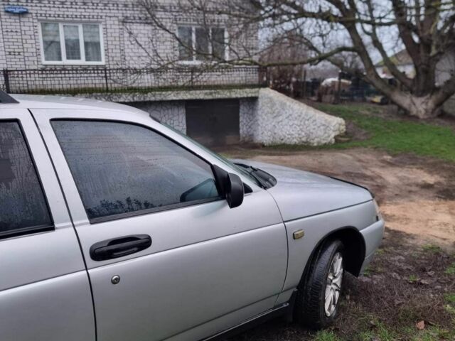 Серый ВАЗ 2111, объемом двигателя 1.6 л и пробегом 212 тыс. км за 2500 $, фото 4 на Automoto.ua