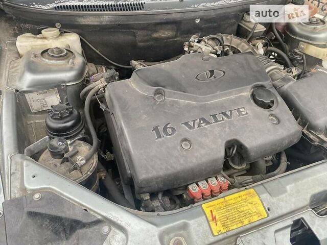 Сірий ВАЗ 2111, об'ємом двигуна 1.6 л та пробігом 102 тис. км за 3200 $, фото 18 на Automoto.ua