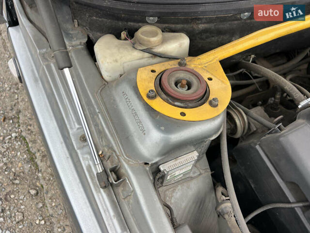 Серый ВАЗ 2111, объемом двигателя 1.6 л и пробегом 120 тыс. км за 2100 $, фото 8 на Automoto.ua