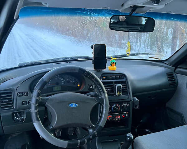 Серый ВАЗ 2111, объемом двигателя 1.6 л и пробегом 288 тыс. км за 2050 $, фото 7 на Automoto.ua