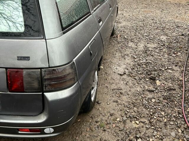 Серый ВАЗ 2111, объемом двигателя 1.6 л и пробегом 200 тыс. км за 1050 $, фото 4 на Automoto.ua