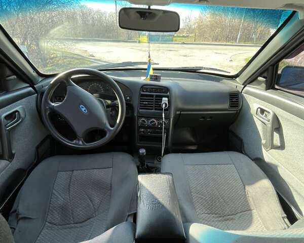 Серый ВАЗ 2111, объемом двигателя 1.6 л и пробегом 236 тыс. км за 1800 $, фото 6 на Automoto.ua