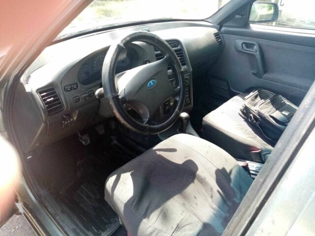 Серый ВАЗ 2111, объемом двигателя 0 л и пробегом 150 тыс. км за 2900 $, фото 4 на Automoto.ua