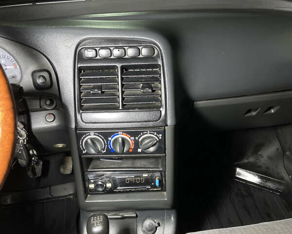 Сірий ВАЗ 2111, об'ємом двигуна 1.6 л та пробігом 200 тис. км за 1800 $, фото 7 на Automoto.ua