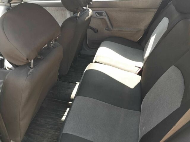 Серый ВАЗ 2111, объемом двигателя 0 л и пробегом 248 тыс. км за 1708 $, фото 5 на Automoto.ua