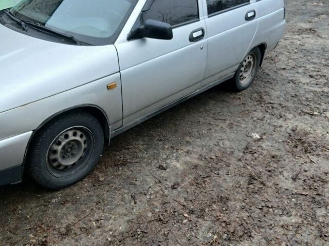 Серый ВАЗ 2111, объемом двигателя 1.6 л и пробегом 245 тыс. км за 1230 $, фото 2 на Automoto.ua