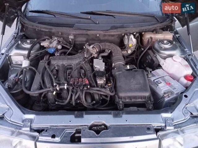 Сірий ВАЗ 2111, об'ємом двигуна 1.6 л та пробігом 180 тис. км за 2550 $, фото 2 на Automoto.ua