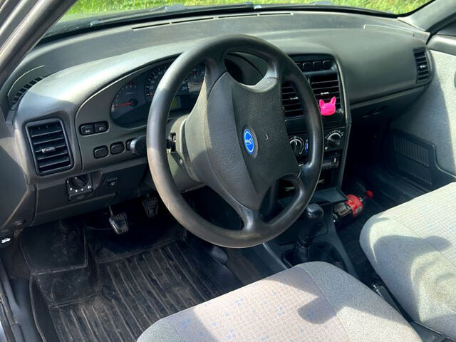 Серый ВАЗ 2111, объемом двигателя 1.6 л и пробегом 177 тыс. км за 2450 $, фото 8 на Automoto.ua