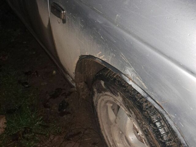 Серый ВАЗ 2111, объемом двигателя 1.5 л и пробегом 96 тыс. км за 520 $, фото 7 на Automoto.ua