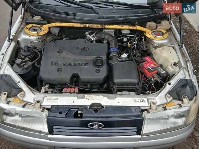 Серый ВАЗ 2111, объемом двигателя 1.6 л и пробегом 378 тыс. км за 1500 $, фото 2 на Automoto.ua