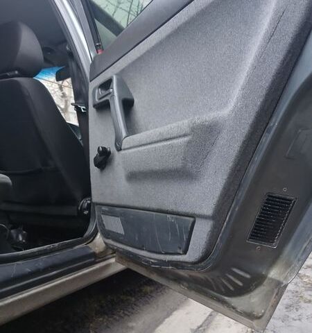 Сірий ВАЗ 2111, об'ємом двигуна 1.6 л та пробігом 223 тис. км за 2700 $, фото 18 на Automoto.ua