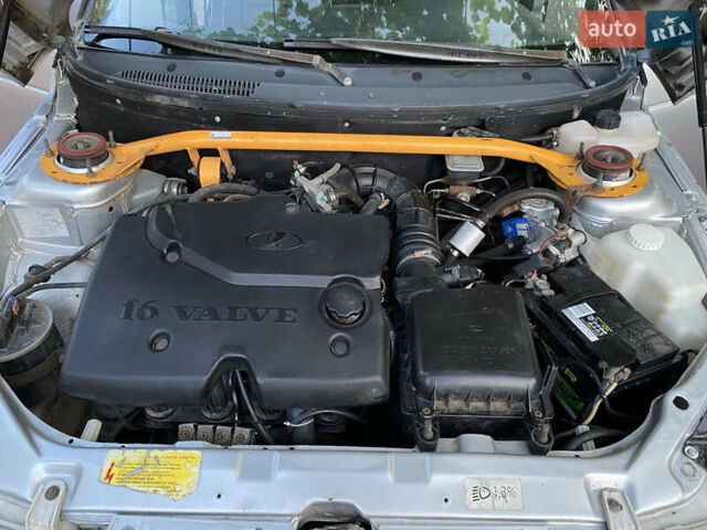 Сірий ВАЗ 2111, об'ємом двигуна 1.6 л та пробігом 212 тис. км за 2500 $, фото 17 на Automoto.ua