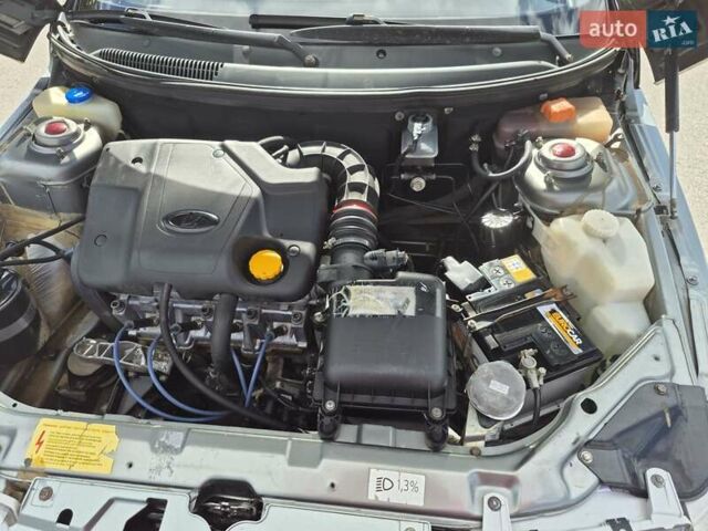 Сірий ВАЗ 2111, об'ємом двигуна 1.6 л та пробігом 137 тис. км за 2300 $, фото 21 на Automoto.ua