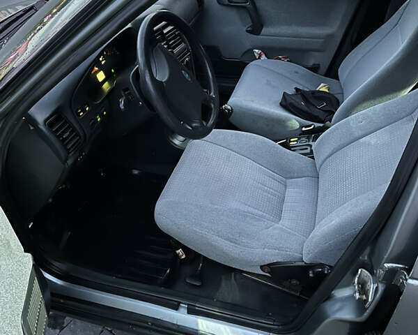 Сірий ВАЗ 2111, об'ємом двигуна 1.6 л та пробігом 100 тис. км за 2200 $, фото 29 на Automoto.ua