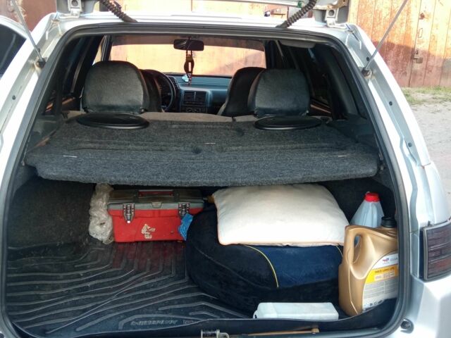 Сірий ВАЗ 2111, об'ємом двигуна 1.6 л та пробігом 186 тис. км за 2600 $, фото 10 на Automoto.ua